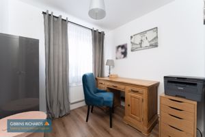 Bedroom- click for photo gallery